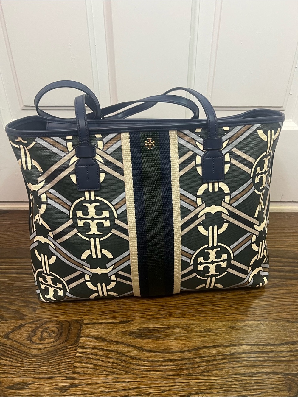 Tory Burch Gemini Link Medallion Ribbon Logo-Print Tote